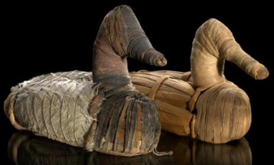 Pictures are some Duck Decoys, circa 400 BC – AD 100, they are on display at the National Museum of the American Indian of the Smithsonian Institute. (Courtesy of Ernest/Amoroso.)